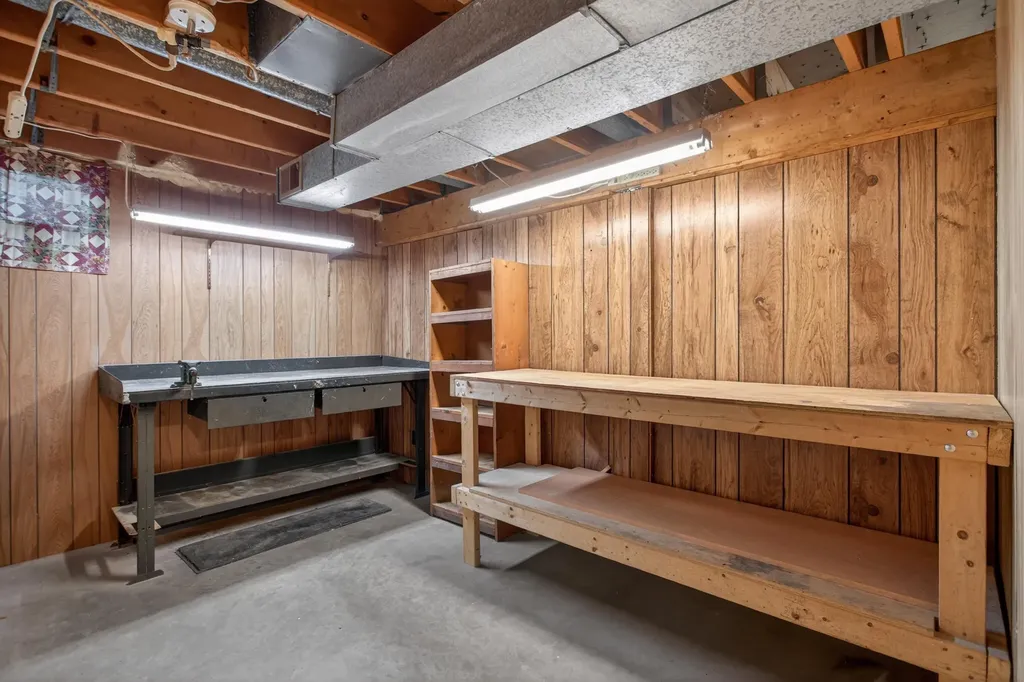 1653 Gary Paul Lane Summit Township MI 49203