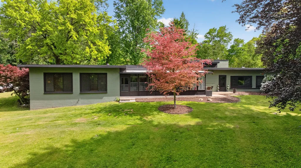 2934 Robinson Road Summit Township MI 49203