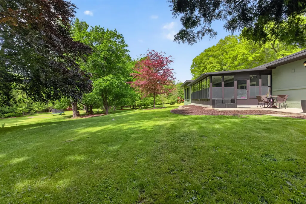 2934 Robinson Road Summit Township MI 49203