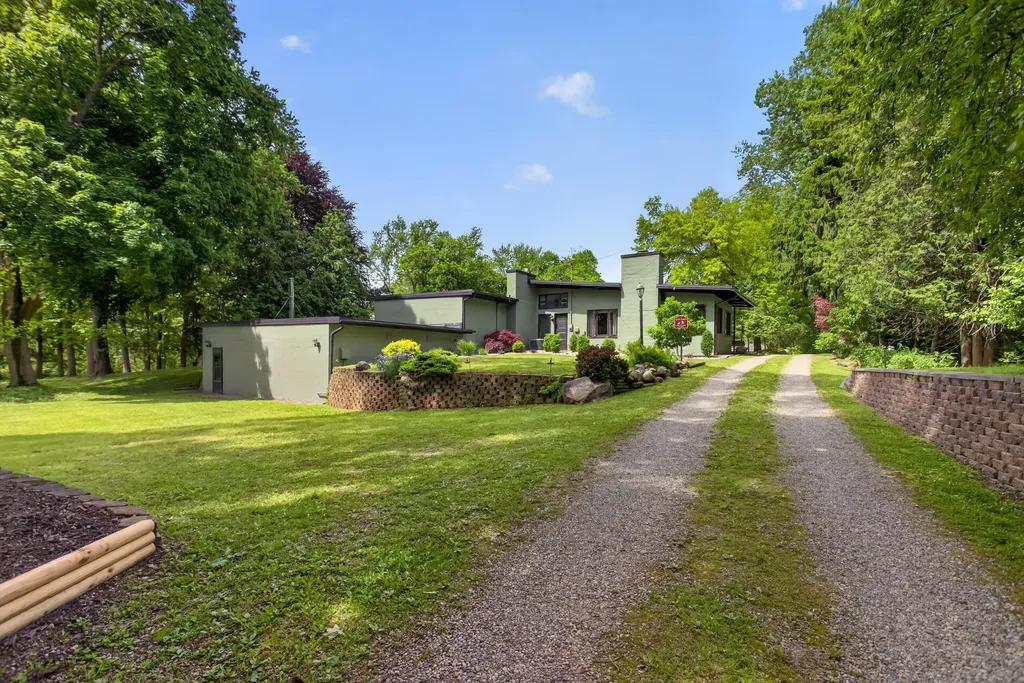2934 Robinson Road Summit Township MI 49203