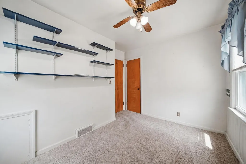 161 N State Street Leoni Township MI 49254