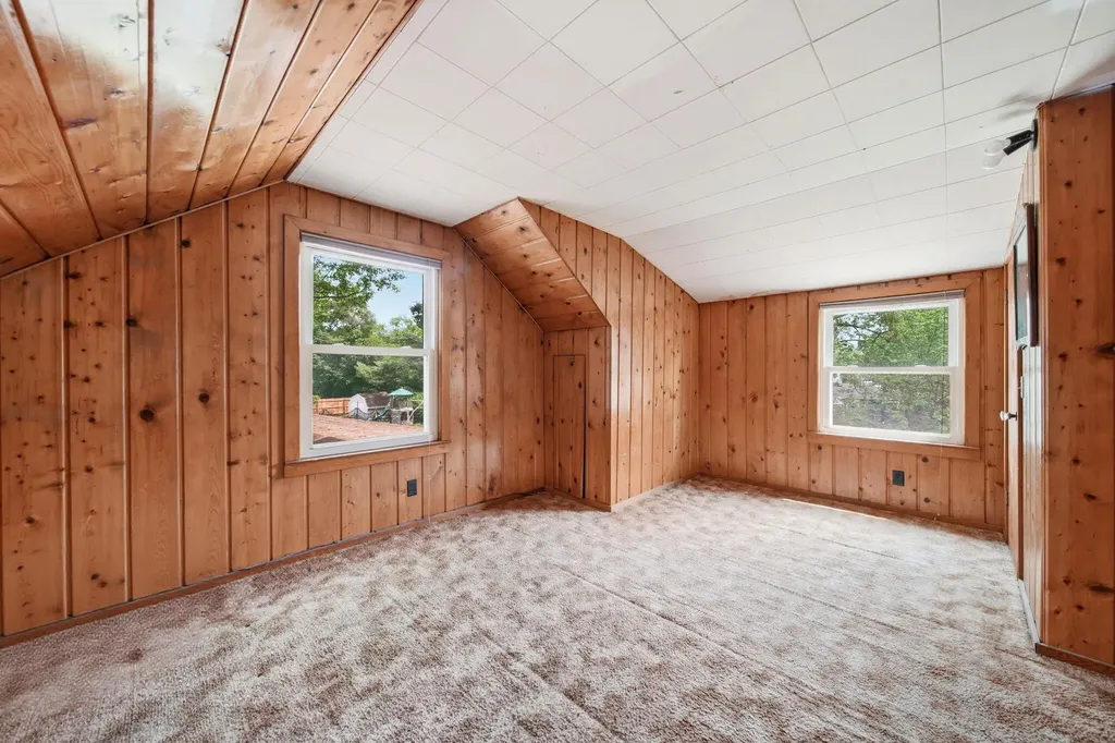 161 N State Street Leoni Township MI 49254