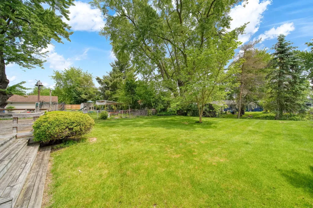 161 N State Street Leoni Township MI 49254