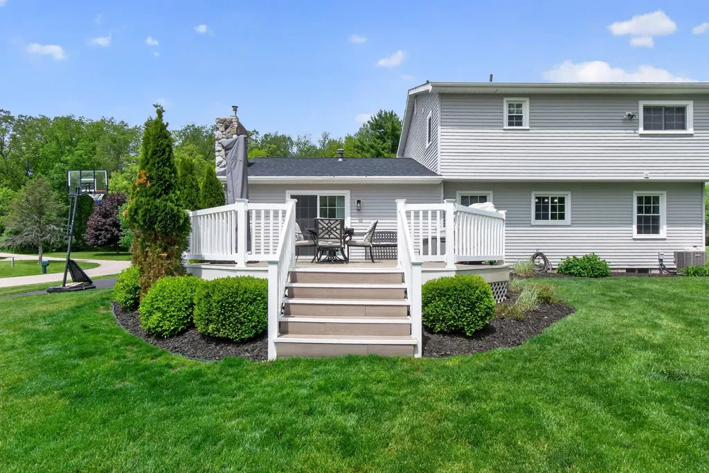 5275 Timbercrest Trail Summit Township MI 49201