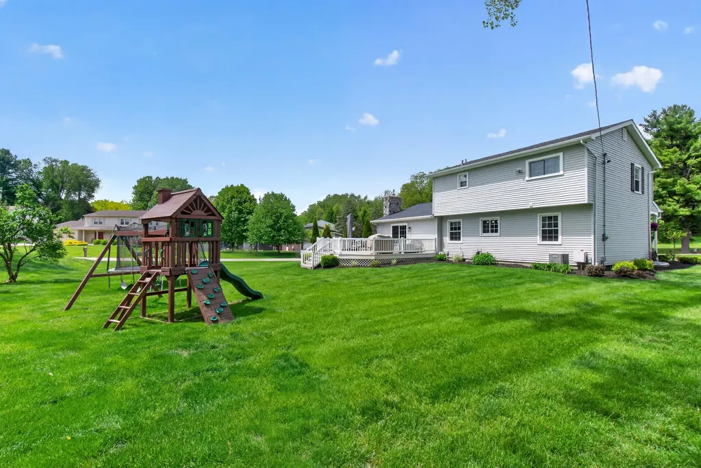 5275 Timbercrest Trail Summit Township MI 49201