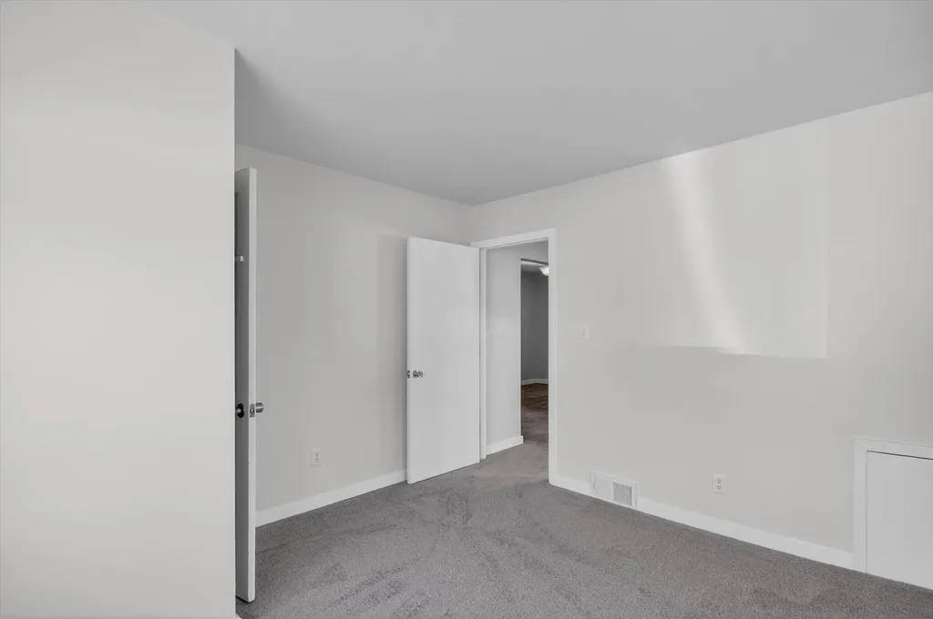 868 Woodbine Boulevard Summit Township MI 49203