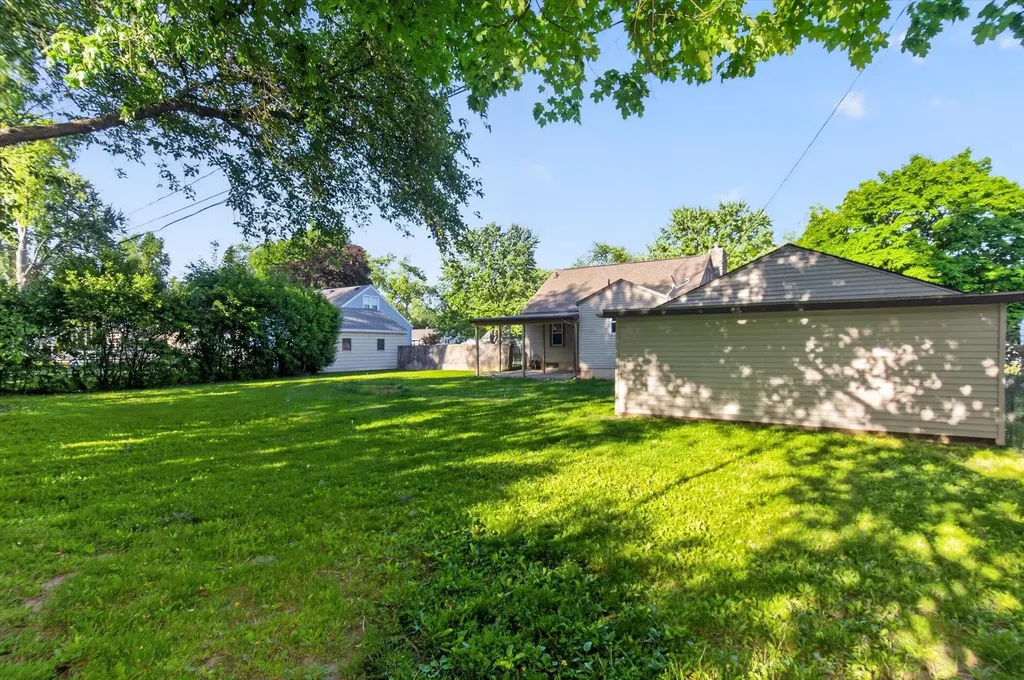 868 Woodbine Boulevard Summit Township MI 49203