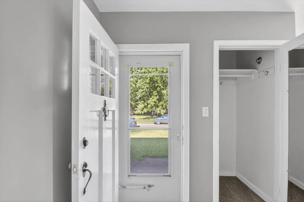 868 Woodbine Boulevard Summit Township MI 49203