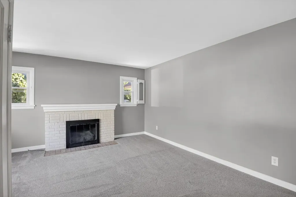 868 Woodbine Boulevard Summit Township MI 49203