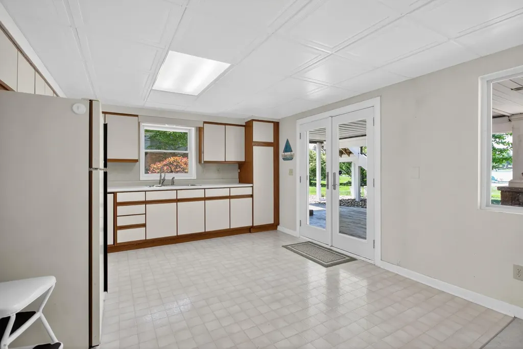 250 Steves Scenic Drive Hanover Township MI 49246