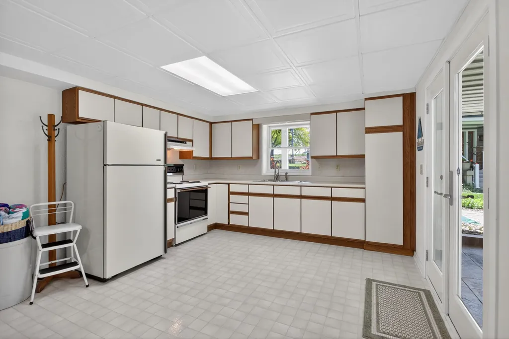 250 Steves Scenic Drive Hanover Township MI 49246