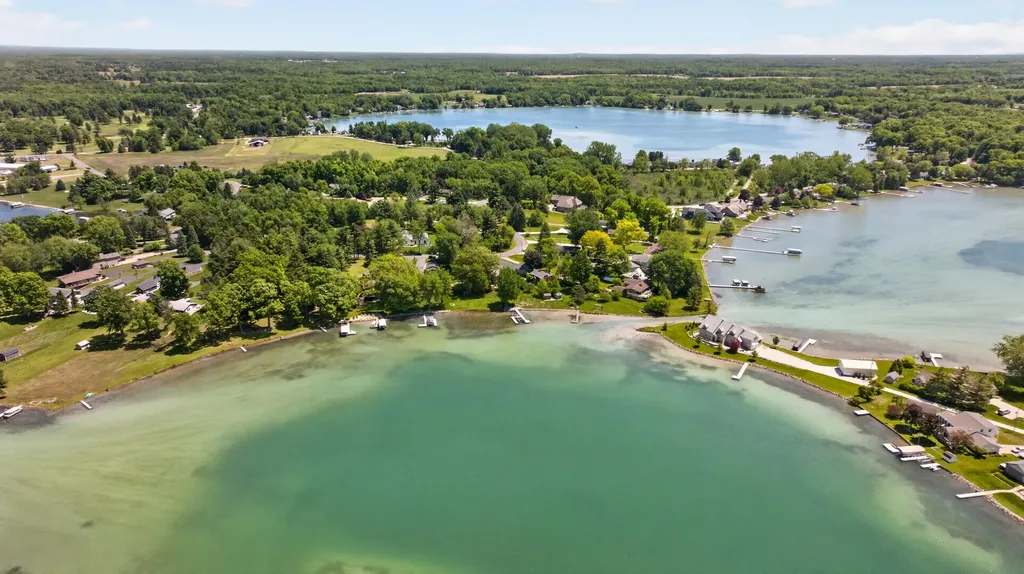 250 Steves Scenic Drive Hanover Township MI 49246