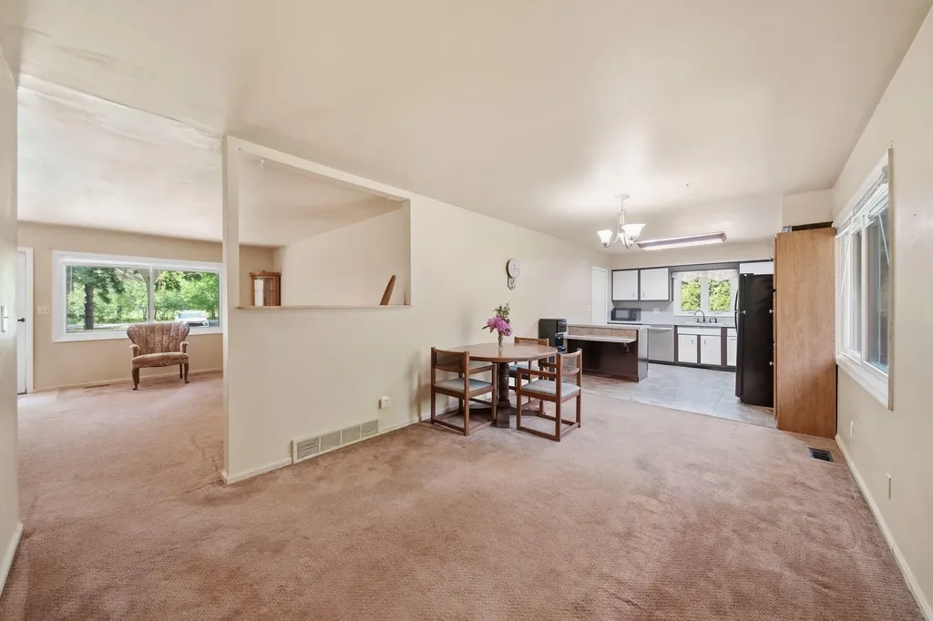 8700 King Road Spring Arbor Township MI 49283