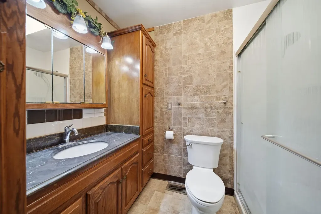 8700 King Road Spring Arbor Township MI 49283