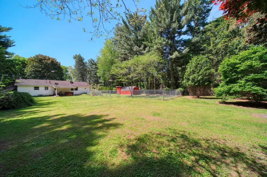 8700 King Road Spring Arbor Township MI 49283