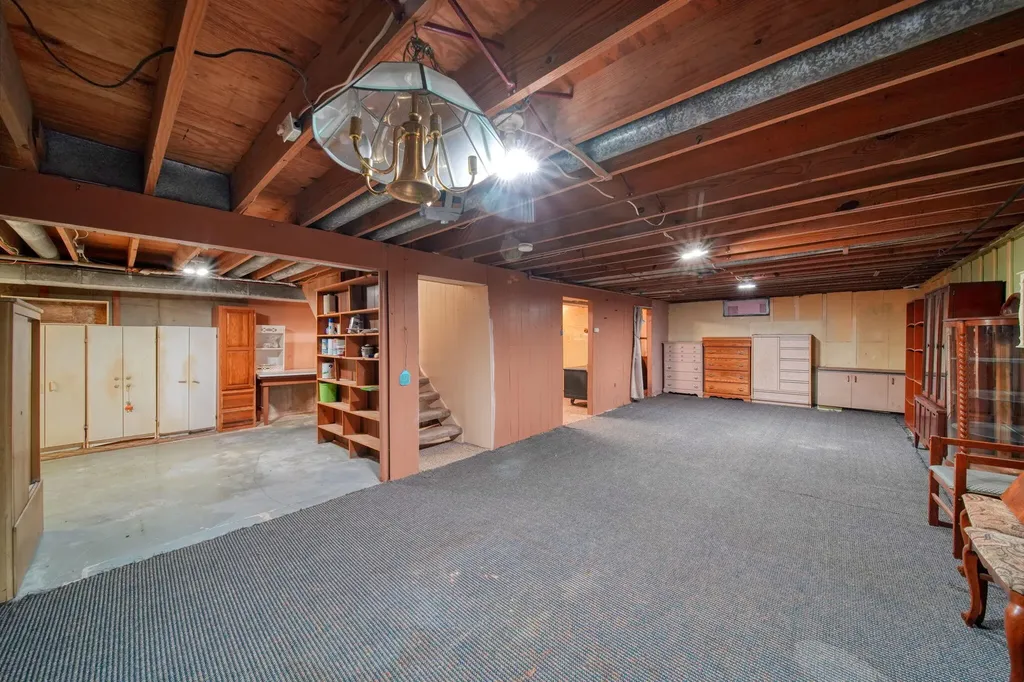 8700 King Road Spring Arbor Township MI 49283