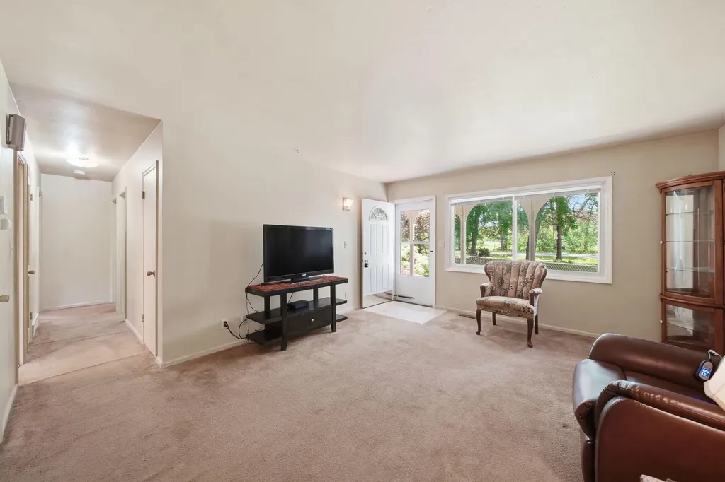 8700 King Road Spring Arbor Township MI 49283