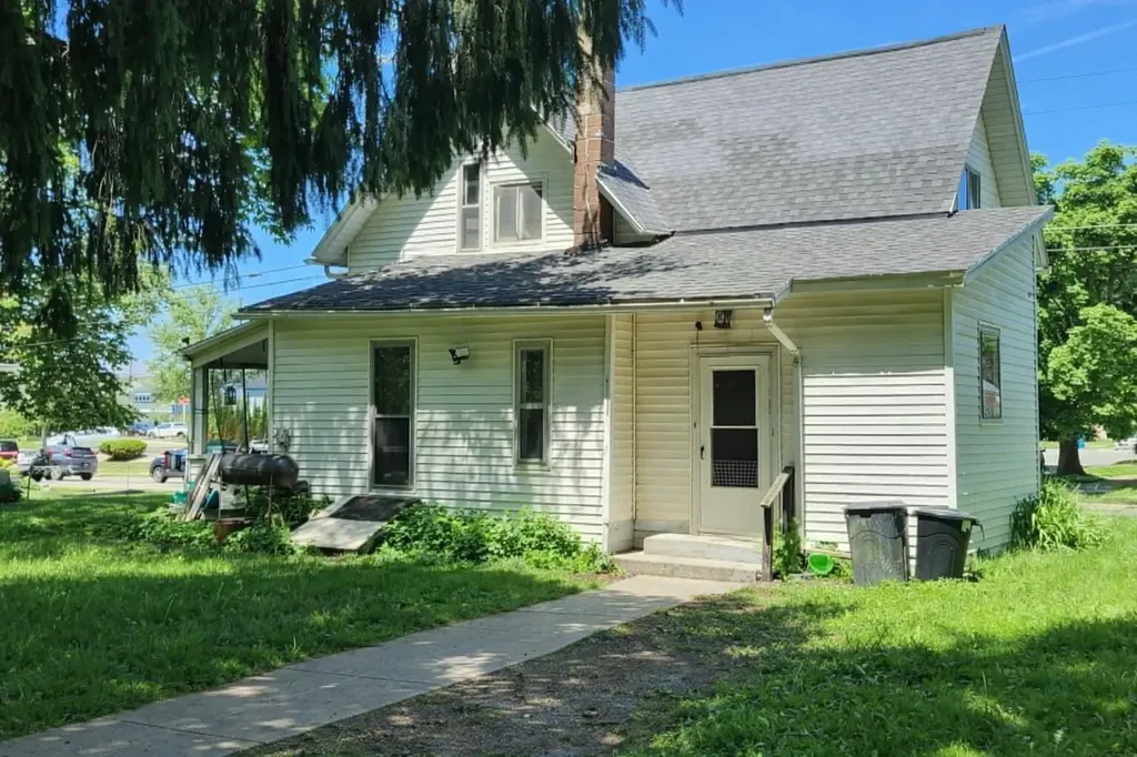 411 E Ganson Street Jackson City MI 49201