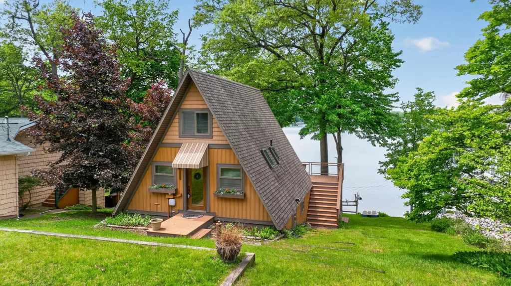 11680 Bradley Drive Somerset Township MI 49249