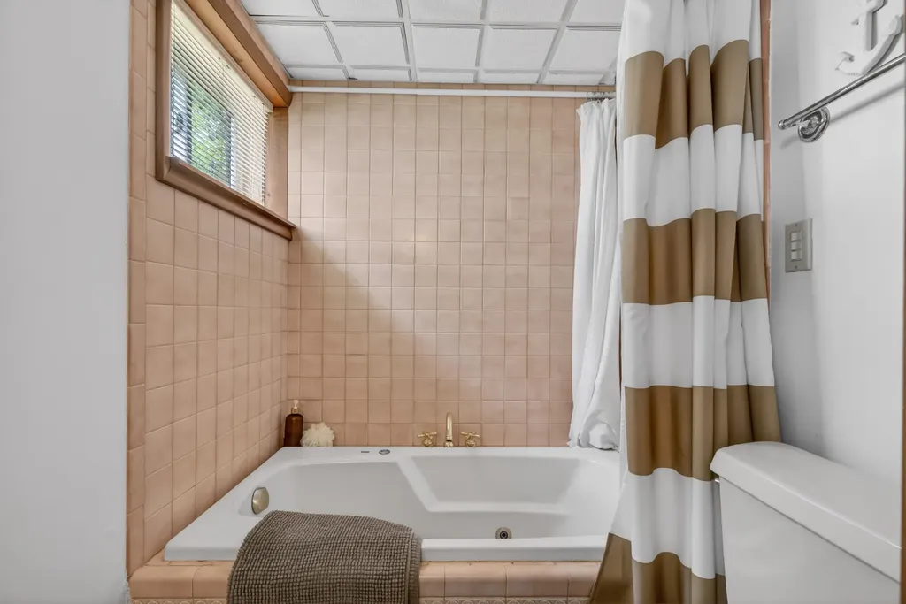 11680 Bradley Drive Somerset Township MI 49249