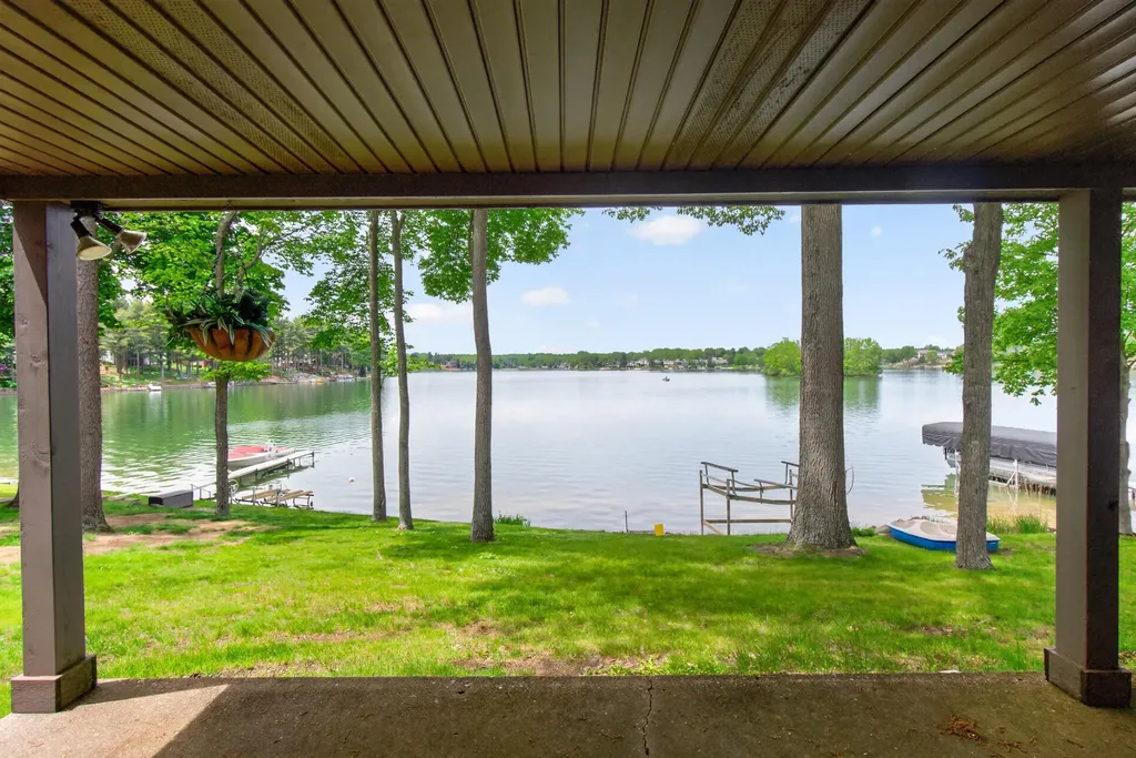 11680 Bradley Drive Somerset Township MI 49249