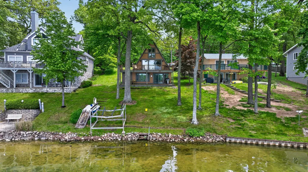 11680 Bradley Drive Somerset Township MI 49249