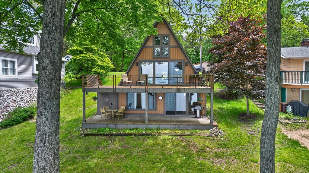 11680 Bradley Drive Somerset Township MI 49249
