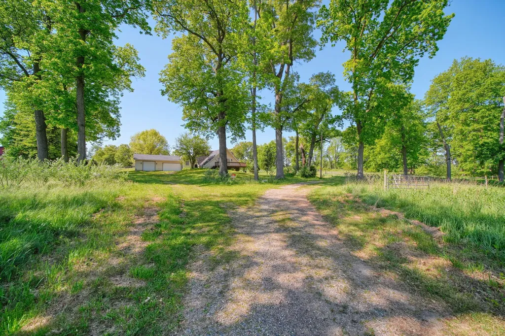 11967 Hanover Road Pulaski Township MI 49241