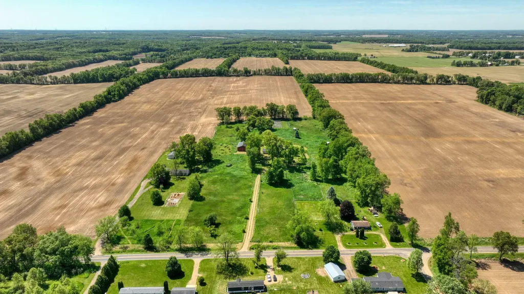 11967 Hanover Road Pulaski Township MI 49241