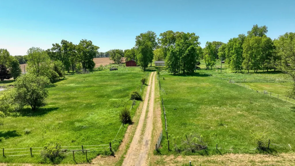 11967 Hanover Road Pulaski Township MI 49241