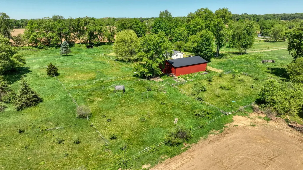 11967 Hanover Road Pulaski Township MI 49241