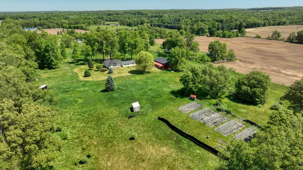 11967 Hanover Road Pulaski Township MI 49241