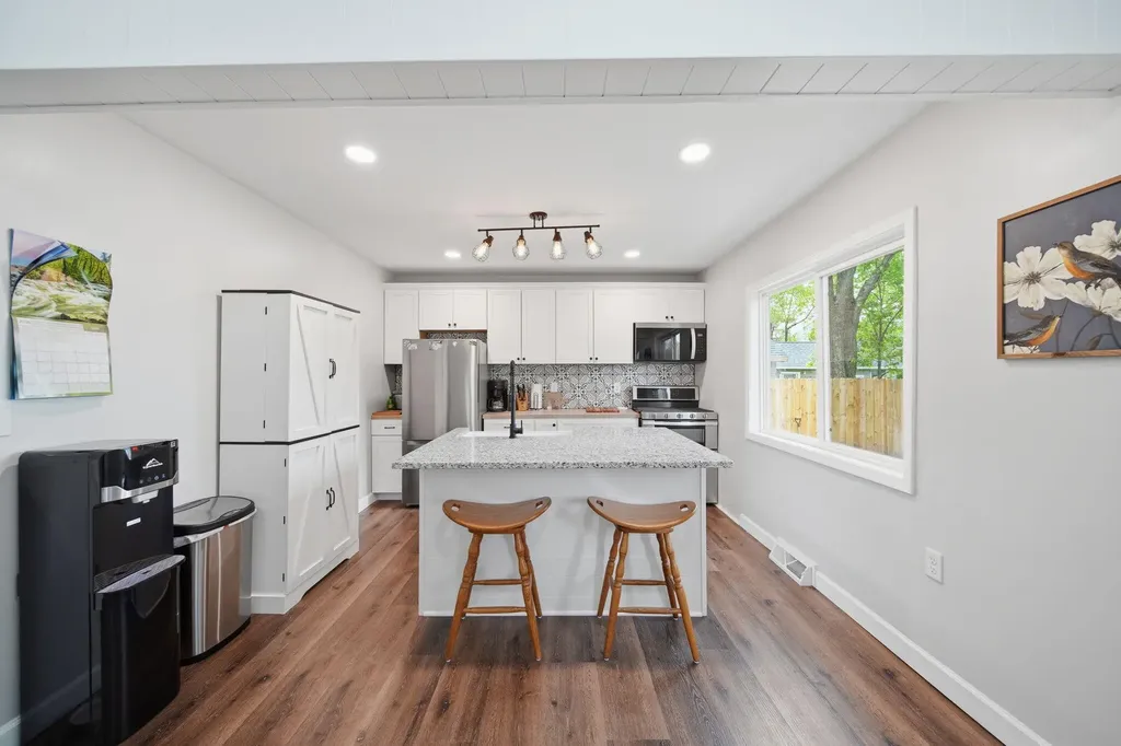 105 Trumble Avenue Summit Township MI 49203