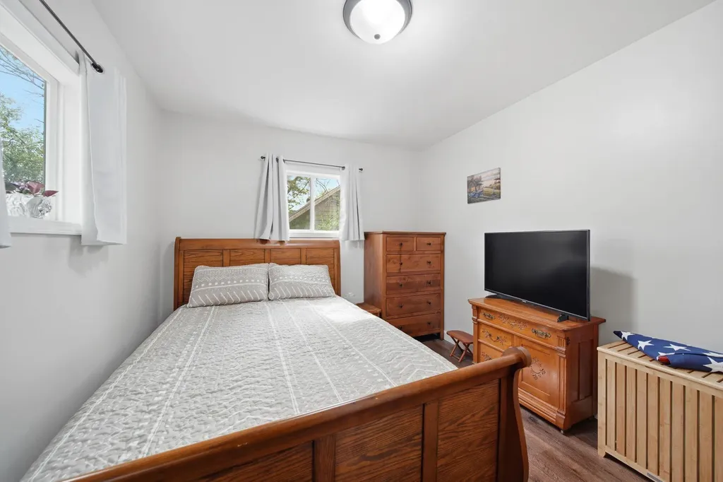 105 Trumble Avenue Summit Township MI 49203
