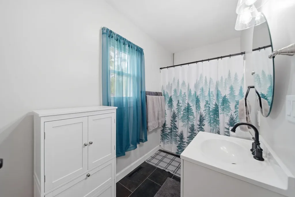 105 Trumble Avenue Summit Township MI 49203