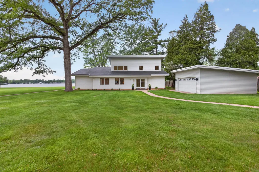 5010 Woodland Road Summit Township MI 49203