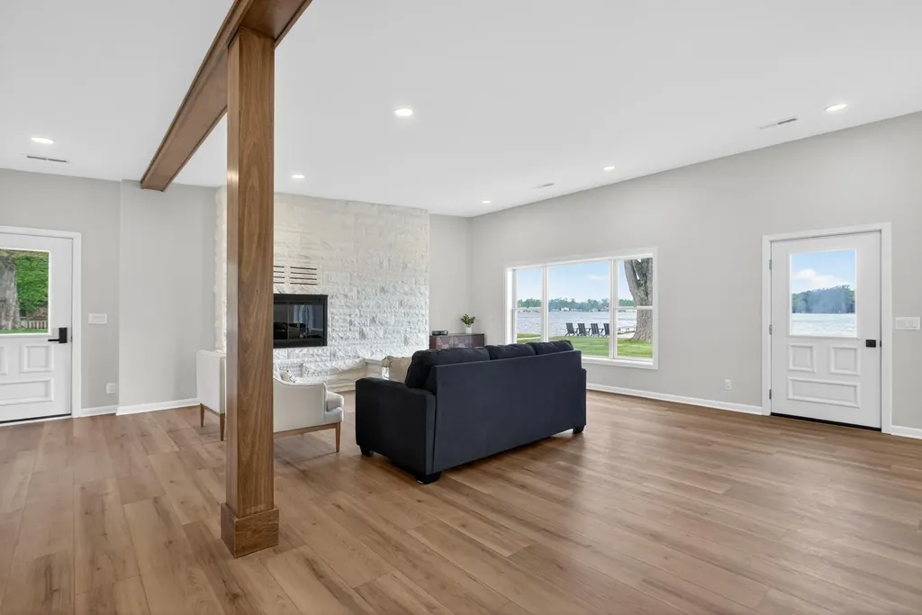 5010 Woodland Road Summit Township MI 49203