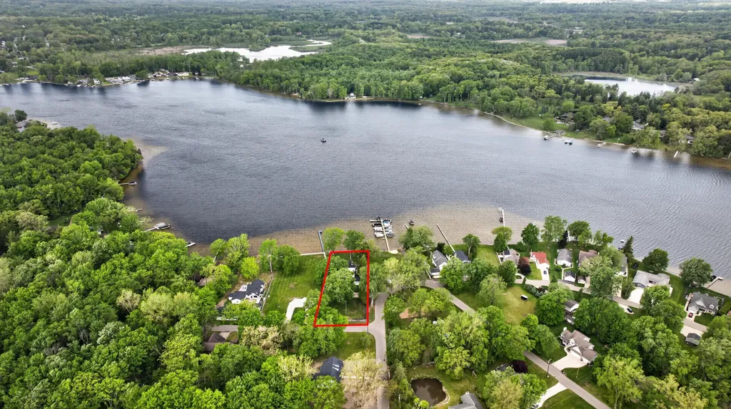 5010 Woodland Road Summit Township MI 49203
