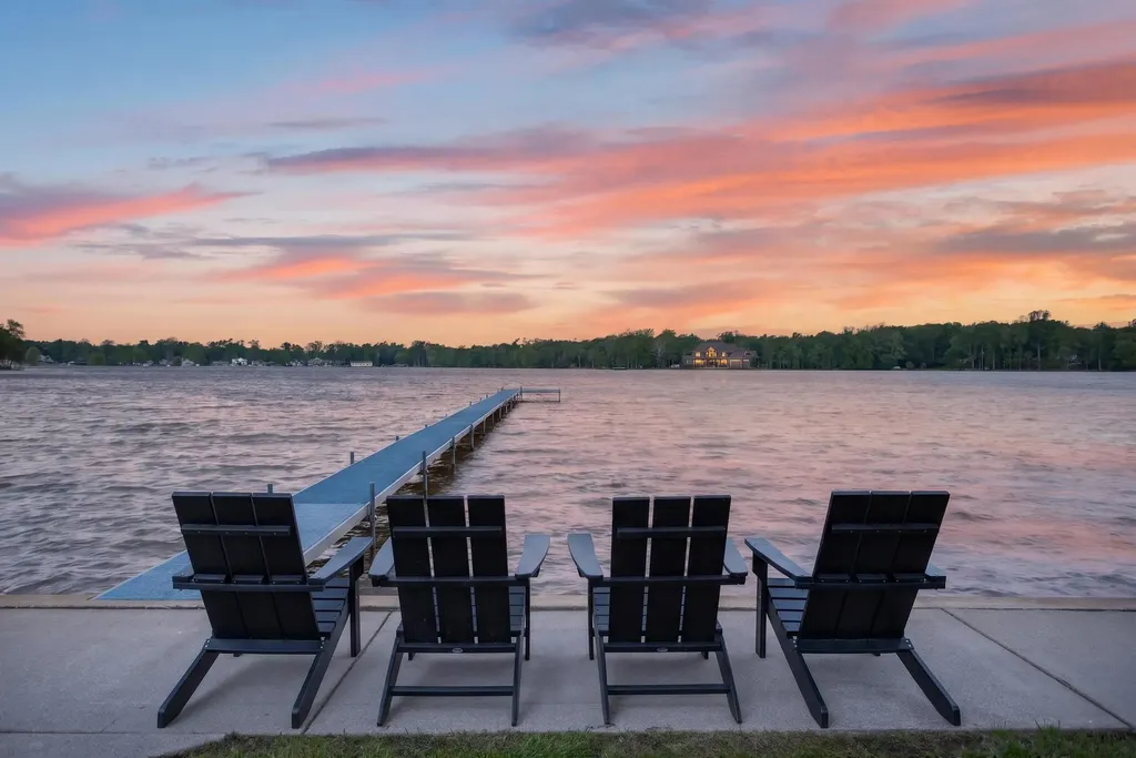5010 Woodland Road Summit Township MI 49203