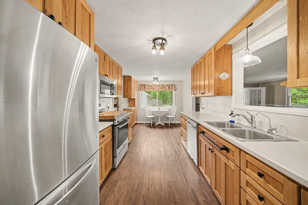 2800 Kibby Road Summit Township MI 49203