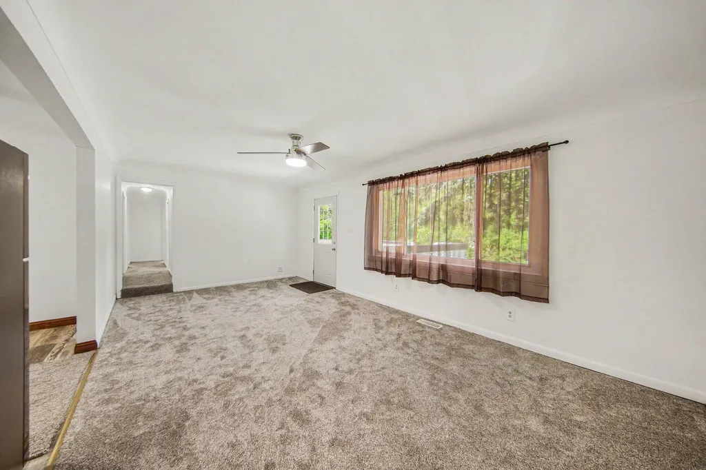 3651 Saint Luke Drive Blackman Charter Township MI 49201