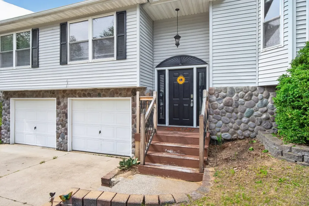 11230 Baker Road Somerset Township MI 49249