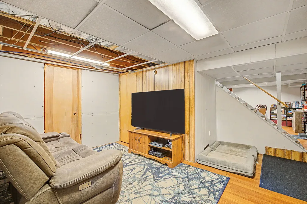 3130 Hill Drive Madison Charter Township MI 49221