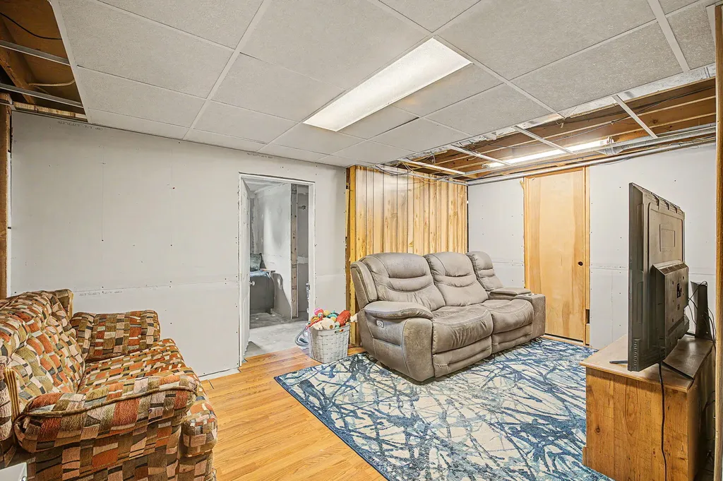 3130 Hill Drive Madison Charter Township MI 49221