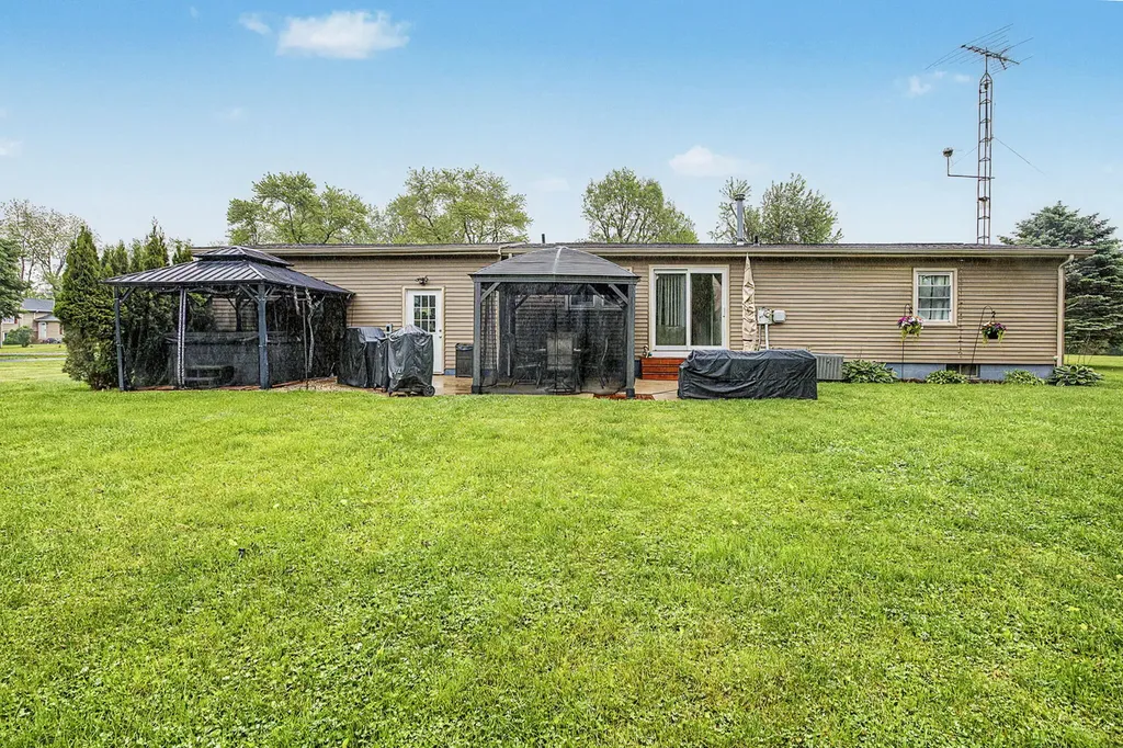 3130 Hill Drive Madison Charter Township MI 49221