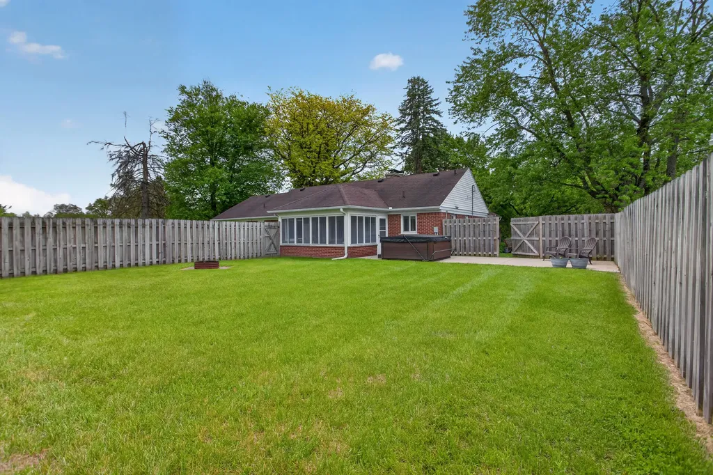 10260 Mack Island Road Grass Lake Charter Township MI 49240