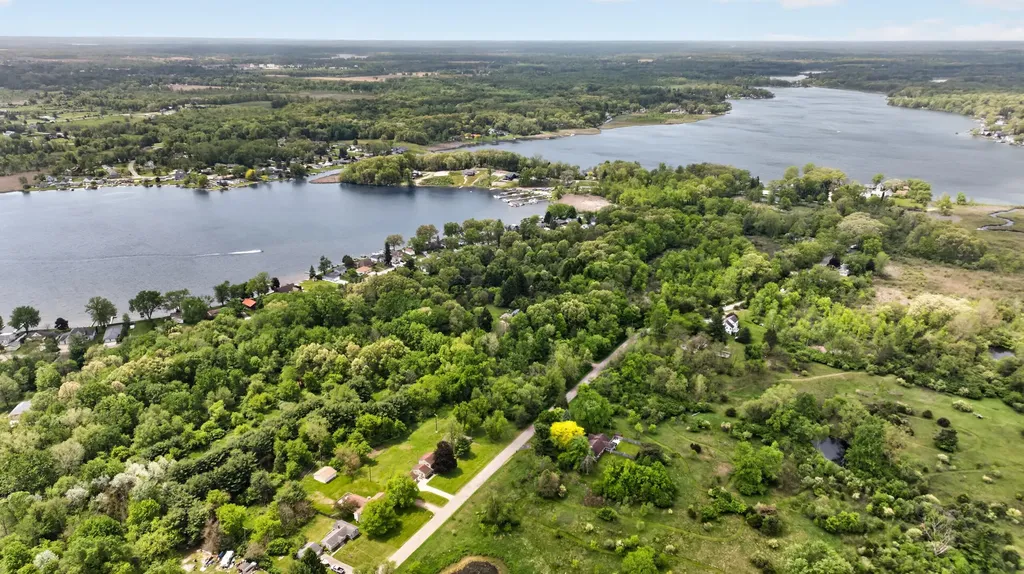 10260 Mack Island Road Grass Lake Charter Township MI 49240