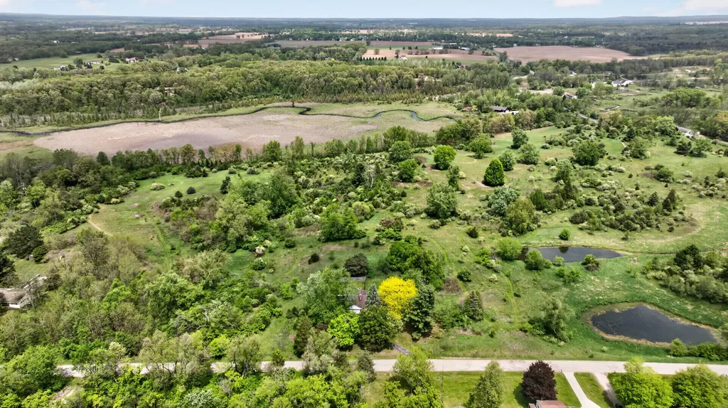 10260 Mack Island Road Grass Lake Charter Township MI 49240