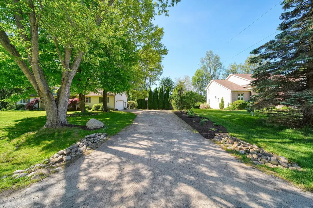 235 Keefer Street Concord Village MI 49237