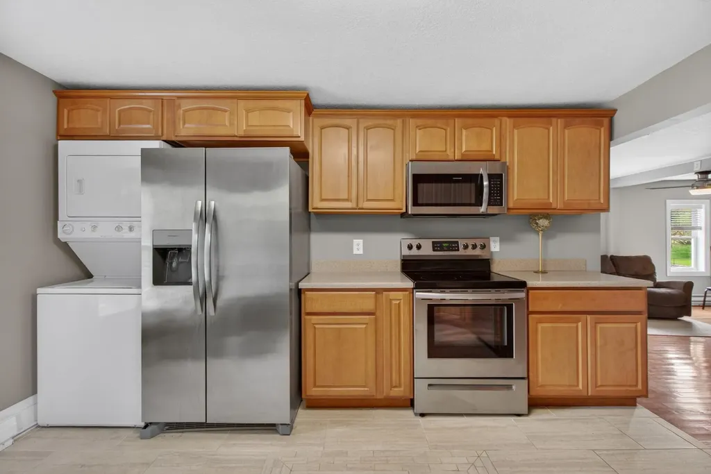 300 W North Street Jackson City MI 49202